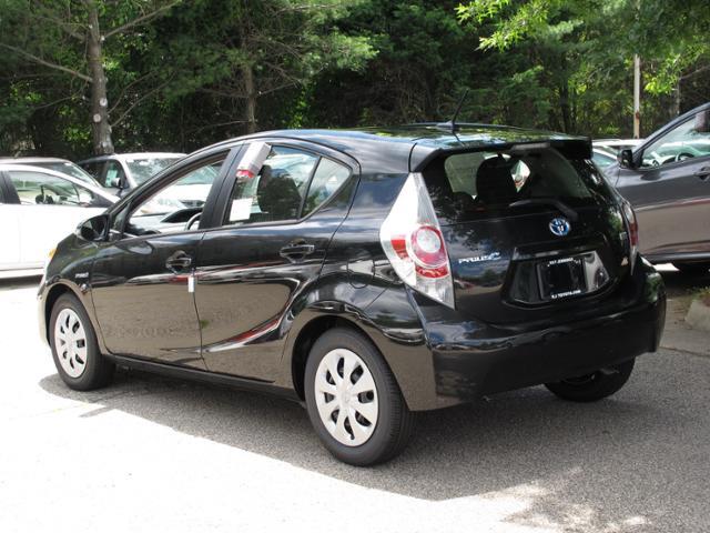 2013 Toyota Prius c G 15