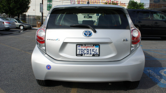 2013 Toyota Prius c G 15