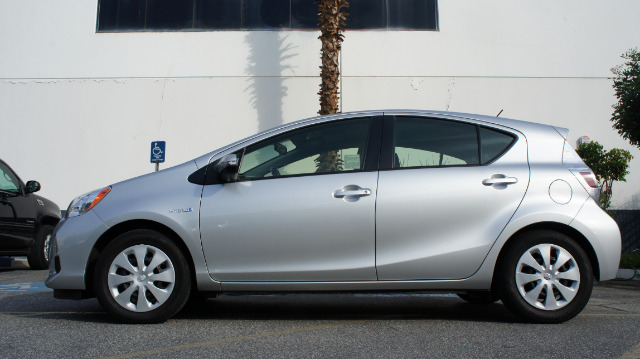 2013 Toyota Prius c G 15