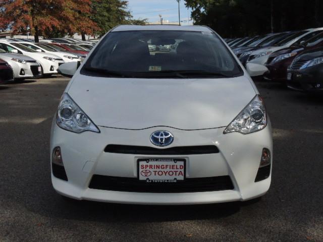 2013 Toyota Prius c G 15