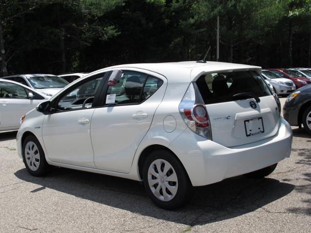2013 Toyota Prius c G 15