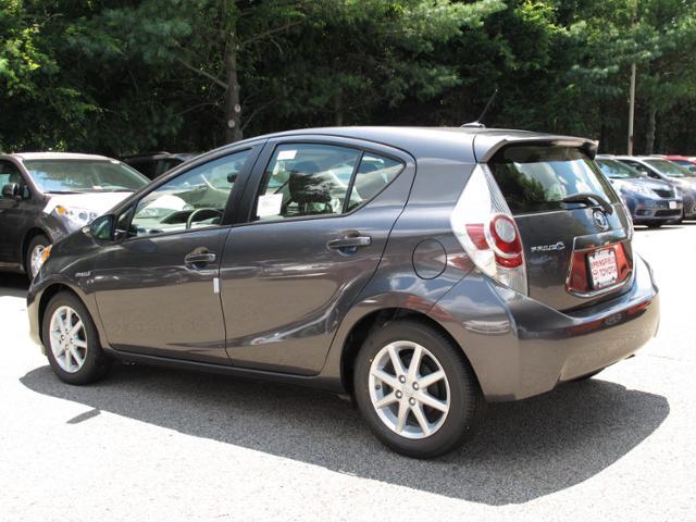 2013 Toyota Prius c G 15