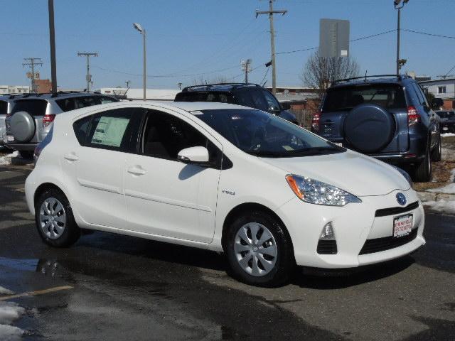 2013 Toyota Prius c G 15
