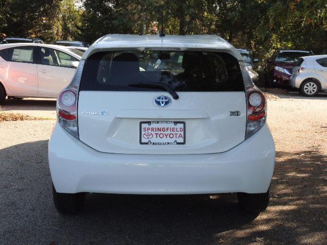 2013 Toyota Prius c G 15