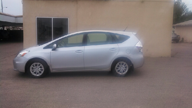 2012 Toyota Prius v Unknown