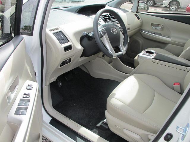 2012 Toyota Prius v Base 3000 DOWN WE Finance