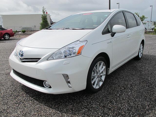 2012 Toyota Prius v Base 3000 DOWN WE Finance