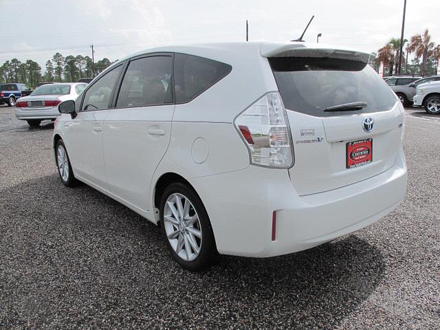 2012 Toyota Prius v Base 3000 DOWN WE Finance