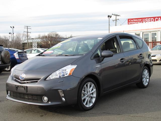 2012 Toyota Prius v Base 3000 DOWN WE Finance