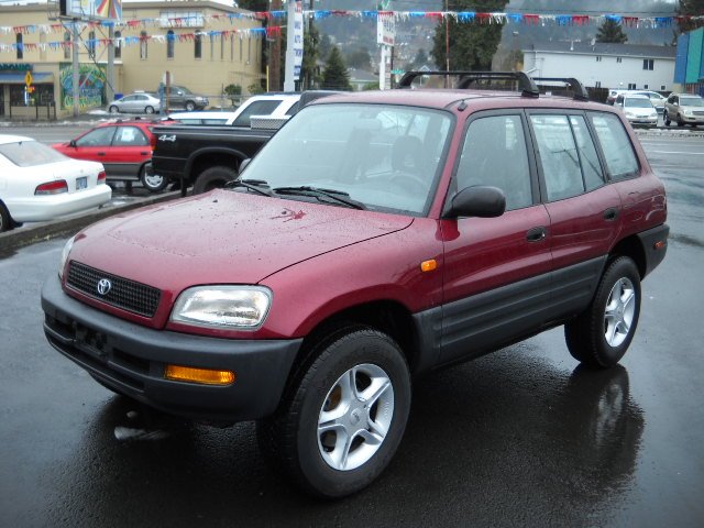 1996 Toyota RAV4 Volante S