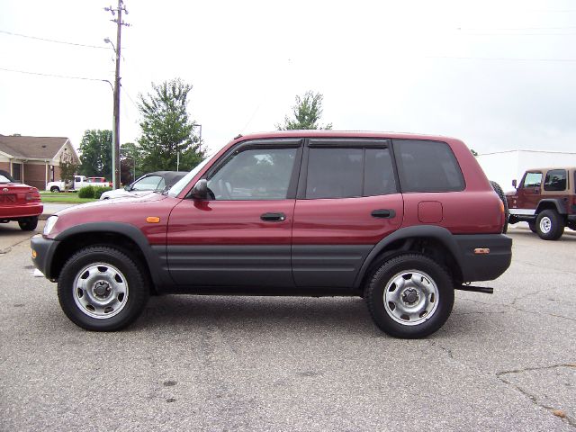 1997 Toyota RAV4 Volante S