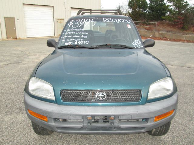 1997 Toyota RAV4 Volante S