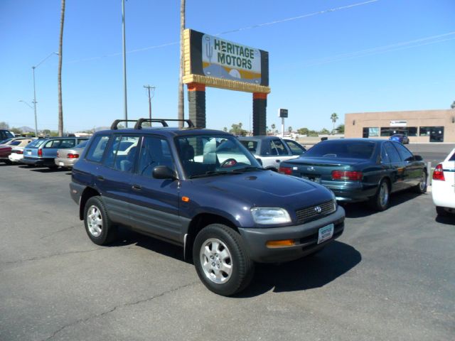 1997 Toyota RAV4 Volante S