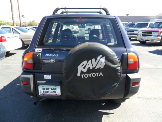 1997 Toyota RAV4 Volante S