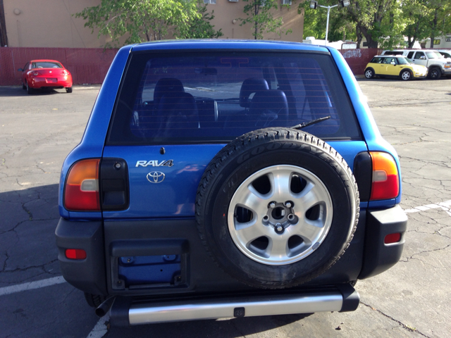 1997 Toyota RAV4 Volante S