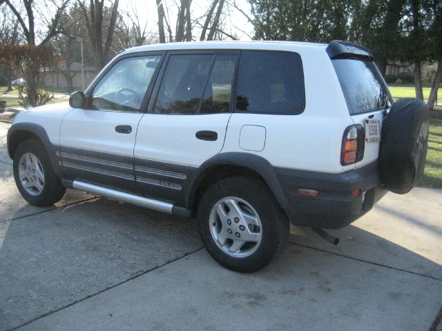 1998 Toyota RAV4 Crew Denali