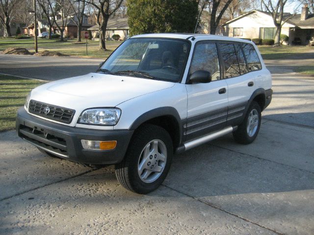 1998 Toyota RAV4 Crew Denali