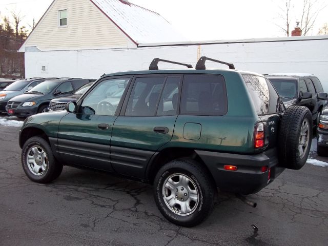 1998 Toyota RAV4 Volante S