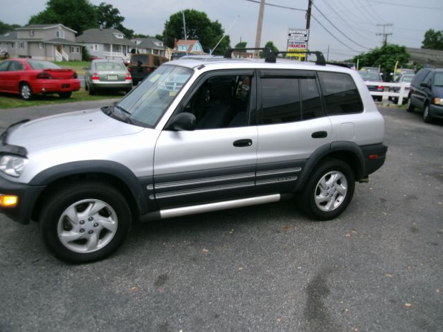 1998 Toyota RAV4 Volante S