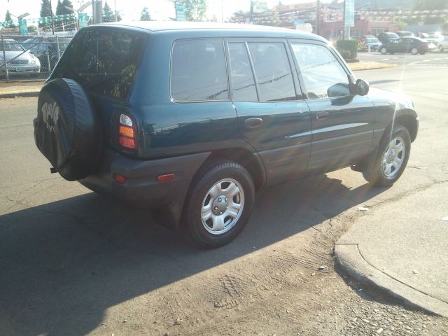 1999 Toyota RAV4 Volante S