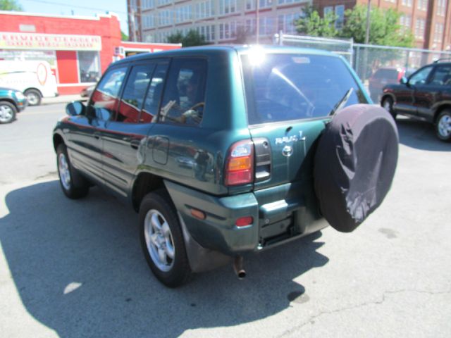 1999 Toyota RAV4 Volante S
