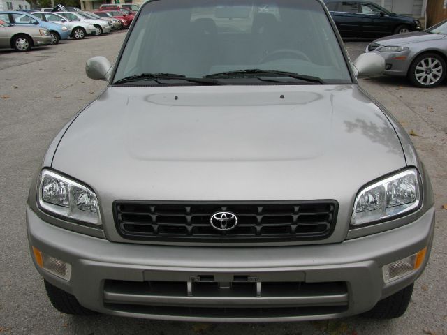 1999 Toyota RAV4 Volante S