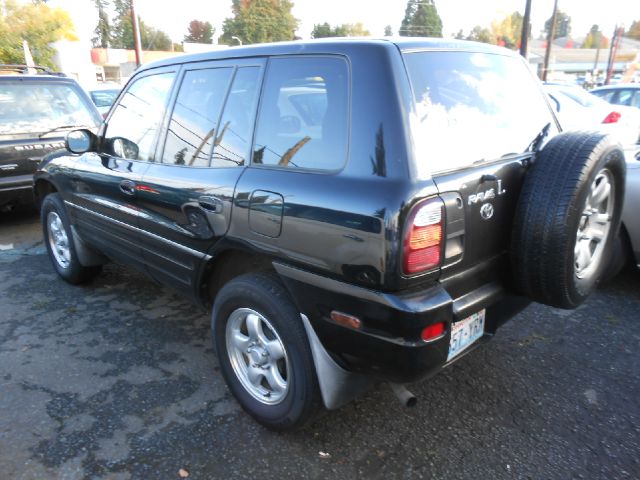 1999 Toyota RAV4 Volante S