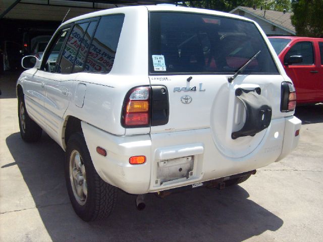 1999 Toyota RAV4 Volante S