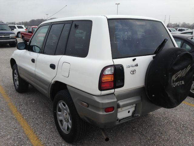 2000 Toyota RAV4 Volante S