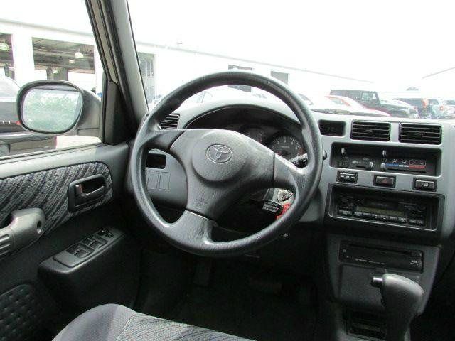 2000 Toyota RAV4 Volante S