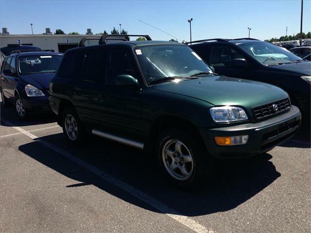 2000 Toyota RAV4 Unknown
