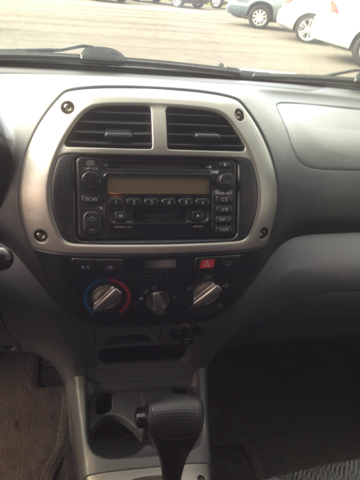 2001 Toyota RAV4 Ram 3500 Diesel 2-WD