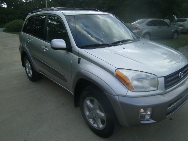 2001 Toyota RAV4 Ram 3500 Diesel 2-WD