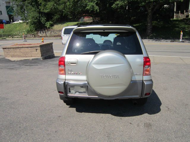 2001 Toyota RAV4 Ram 3500 Diesel 2-WD