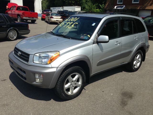 2001 Toyota RAV4 Ram 3500 Diesel 2-WD