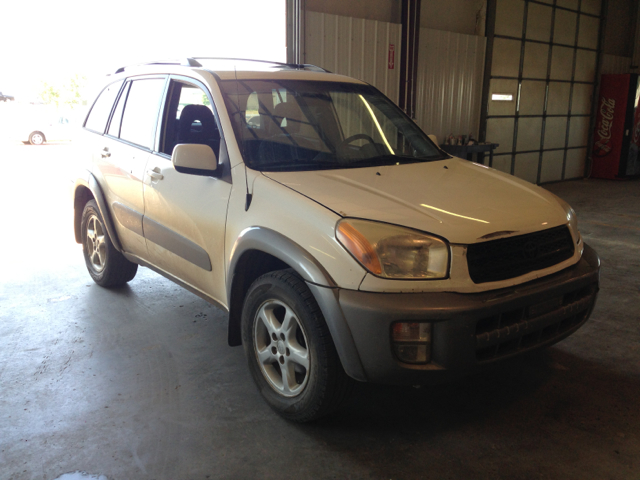 2001 Toyota RAV4 Ram 3500 Diesel 2-WD