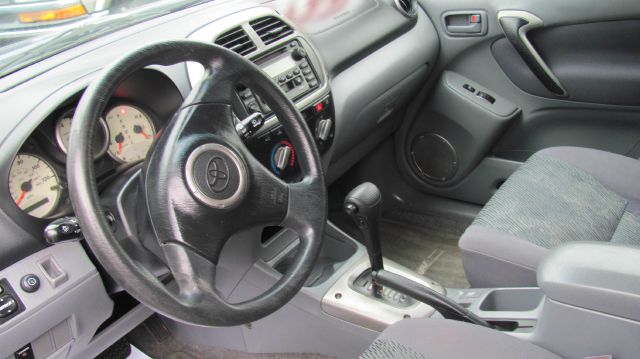 2002 Toyota RAV4 Ram 3500 Diesel 2-WD