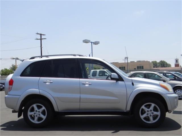 2002 Toyota RAV4 2dr Cpe 328xi AWD