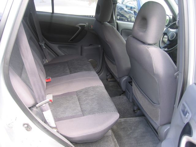 2002 Toyota RAV4 Ram 3500 Diesel 2-WD