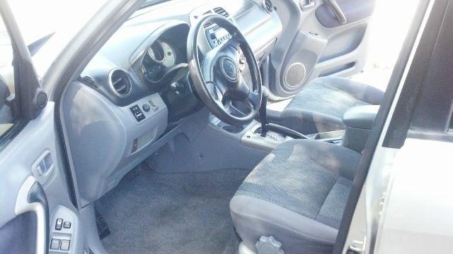 2002 Toyota RAV4 Unknown