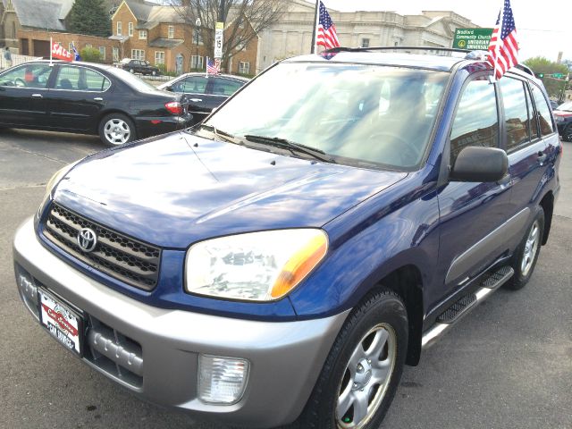 2002 Toyota RAV4 GLS Sedan 4D