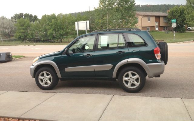 2002 Toyota RAV4 Ram 3500 Diesel 2-WD