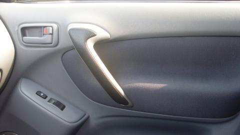 2002 Toyota RAV4 Unknown