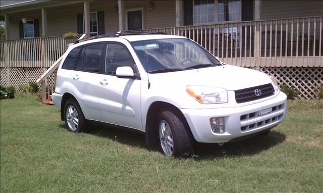 2003 Toyota RAV4 ESi