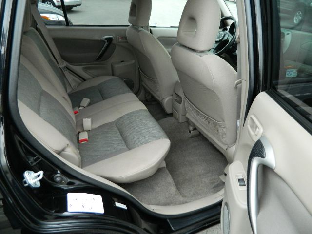 2003 Toyota RAV4 Ram 3500 Diesel 2-WD