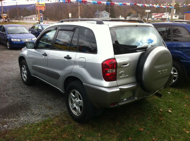 2003 Toyota RAV4 Ram 3500 Diesel 2-WD