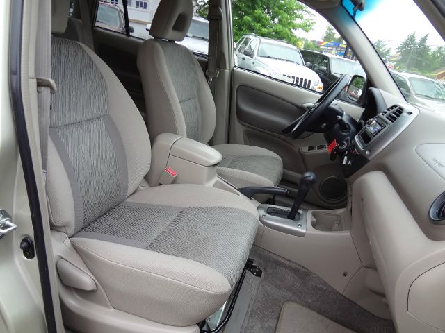 2003 Toyota RAV4 EX - DUAL Power Doors