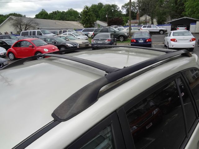 2003 Toyota RAV4 EX - DUAL Power Doors