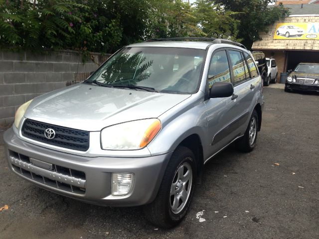 2003 Toyota RAV4 Ram 3500 Diesel 2-WD