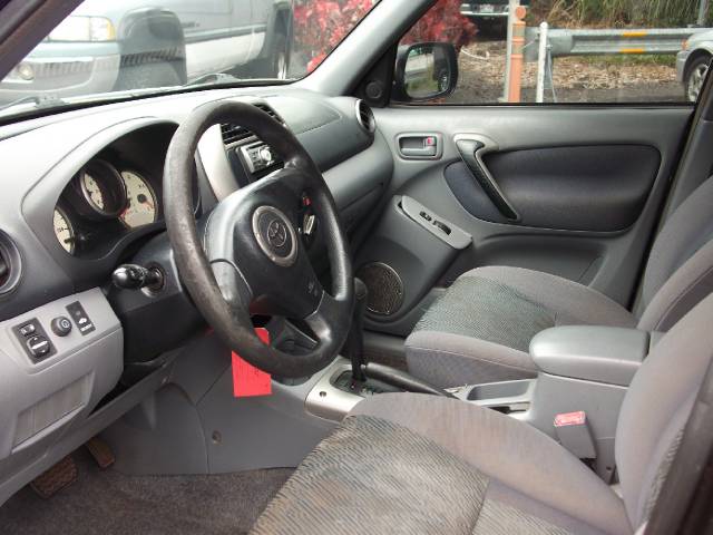 2003 Toyota RAV4 Base